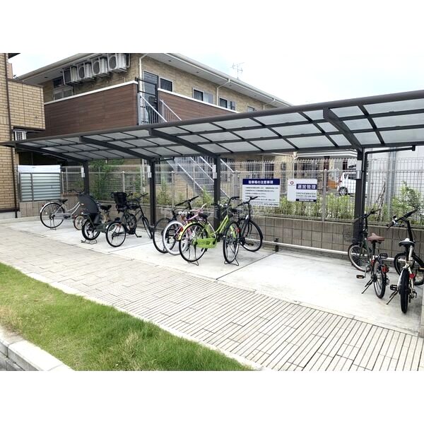 シャルム高石の外観2枚目