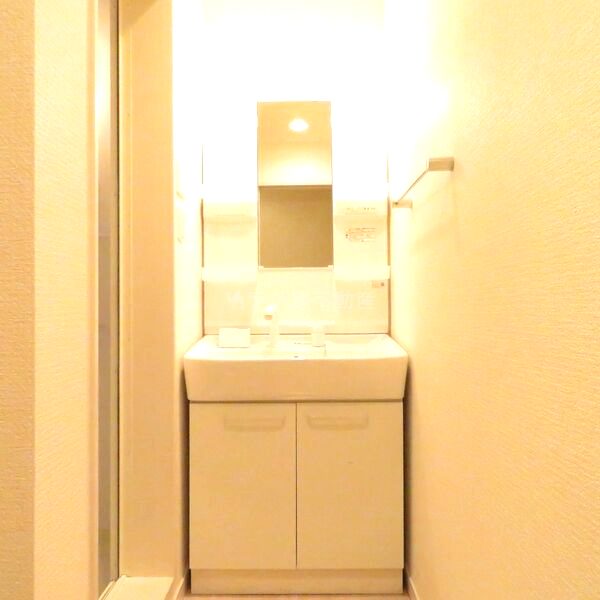 グランドゥール千里の室内写真4枚目