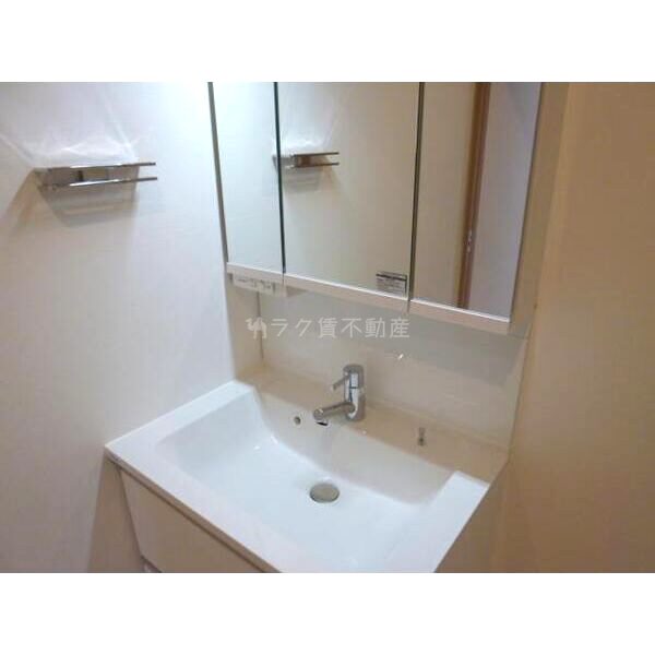 アッシュ川面の室内写真2枚目