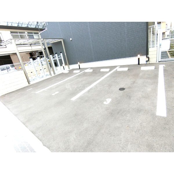 リブリ・グレンヌの外観6枚目