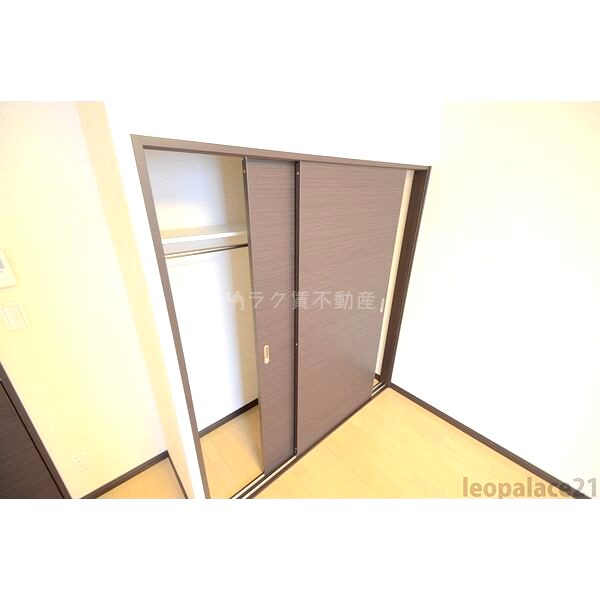 レオネクストグランデ北公園前の室内写真15枚目