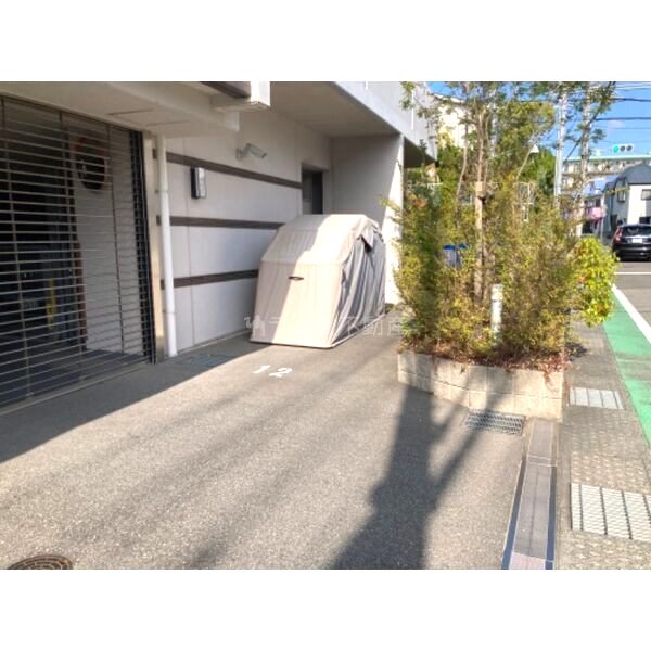 Xpavela甲東園の外観3枚目