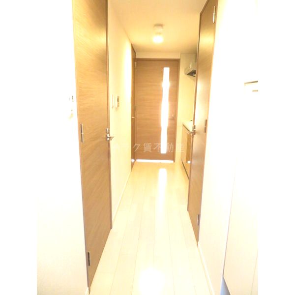 スペーシア江坂南金田の室内写真1枚目