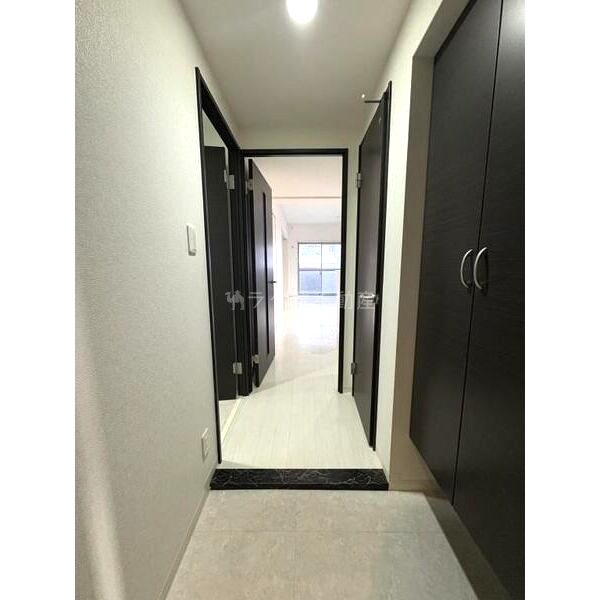 グランフルーヴの室内写真6枚目