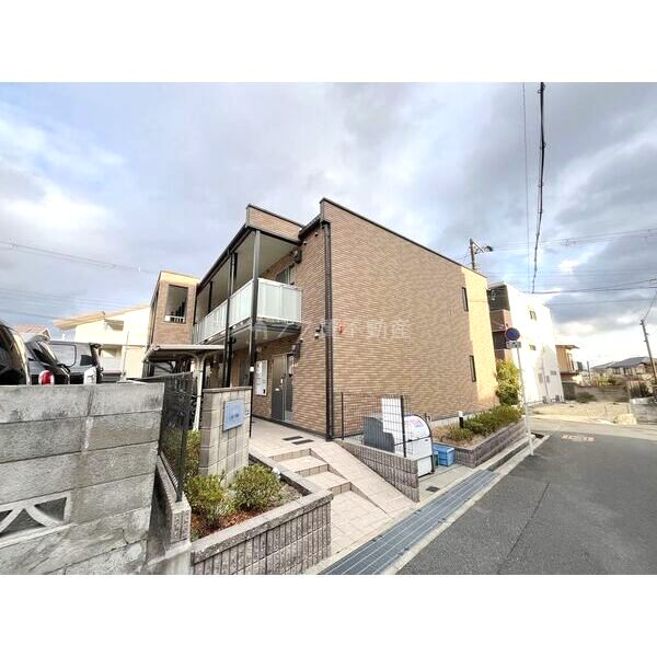 レオネクスト山手町の外観2枚目