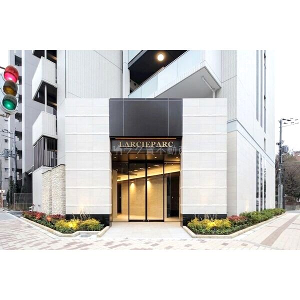 ラルシェパルク新大阪の外観2枚目