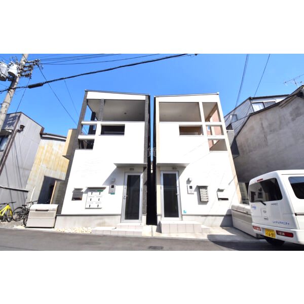 サクラティアラの外観2枚目