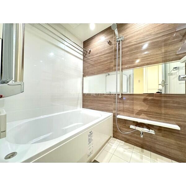 Brillia Tower堂島の室内写真7枚目