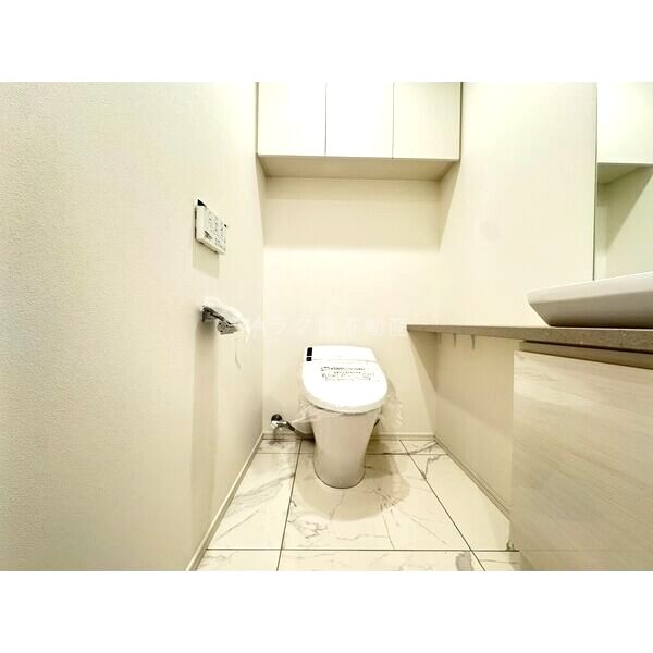 Brillia Tower堂島の室内写真8枚目