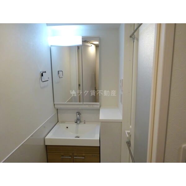 ブランTAT西宮本町IIの室内写真4枚目