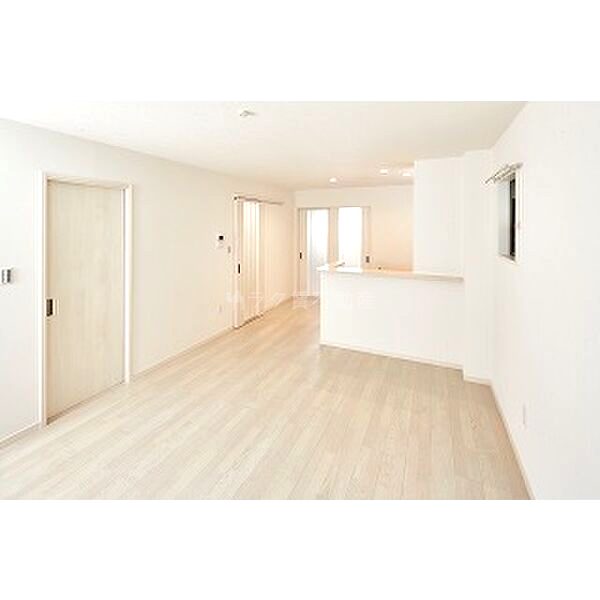 KTIレジデンス千林の室内写真3枚目