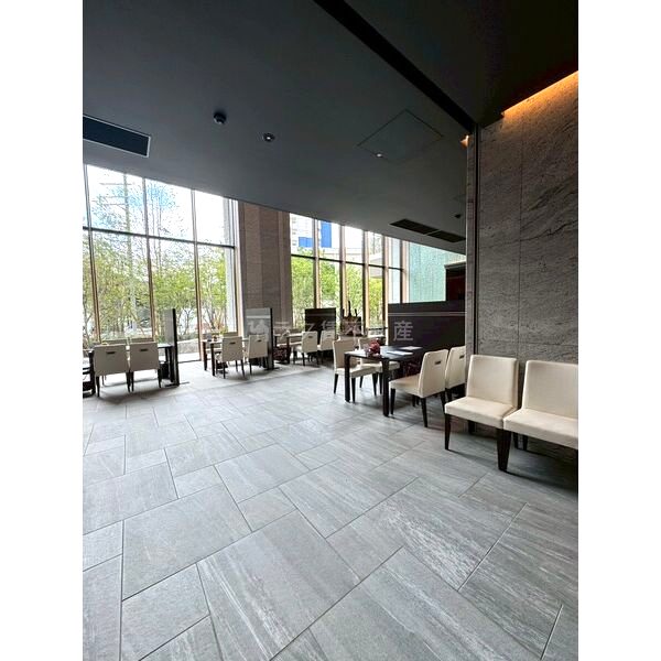 ザ・パークハウス大阪梅田タワーの外観3枚目