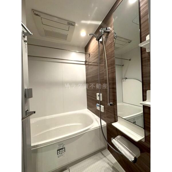 ザ・パークハウス大阪梅田タワーの室内写真9枚目