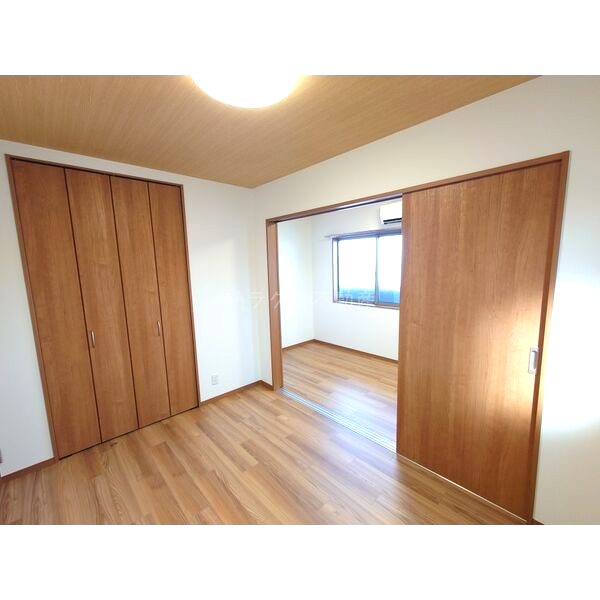 カーサ・フェリーチェ立花の室内写真3枚目