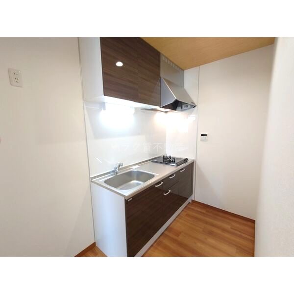 カーサ・フェリーチェ立花の室内写真4枚目