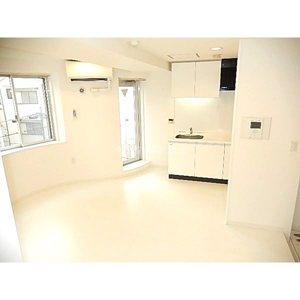 ZEUS αの室内写真5枚目