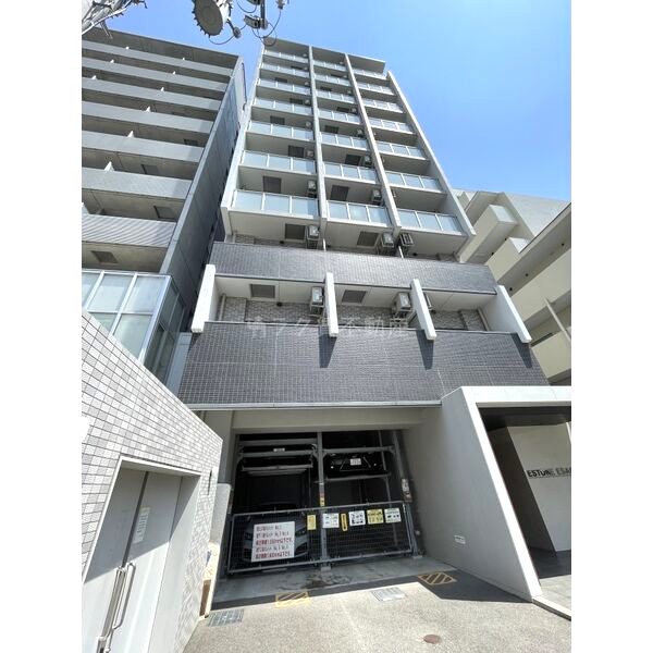 エストーネ江坂の外観4枚目