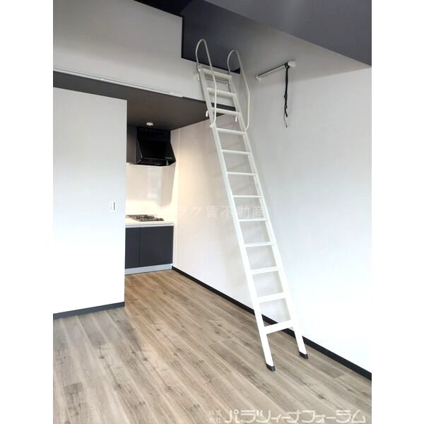 ティエール鳴尾の室内写真8枚目