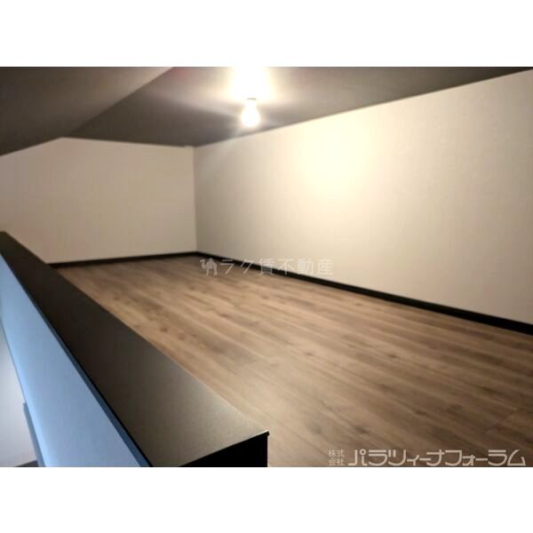 ティエール鳴尾の室内写真9枚目