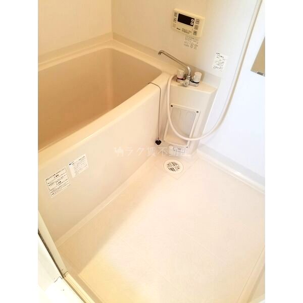 Belle Fontaineの室内写真7枚目