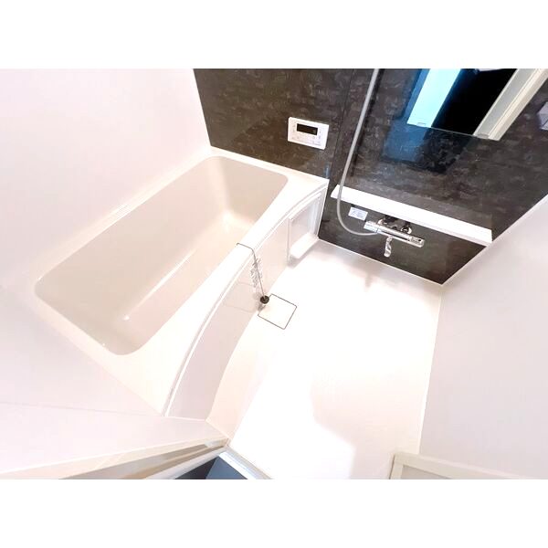 H and P緑地公園の室内写真7枚目