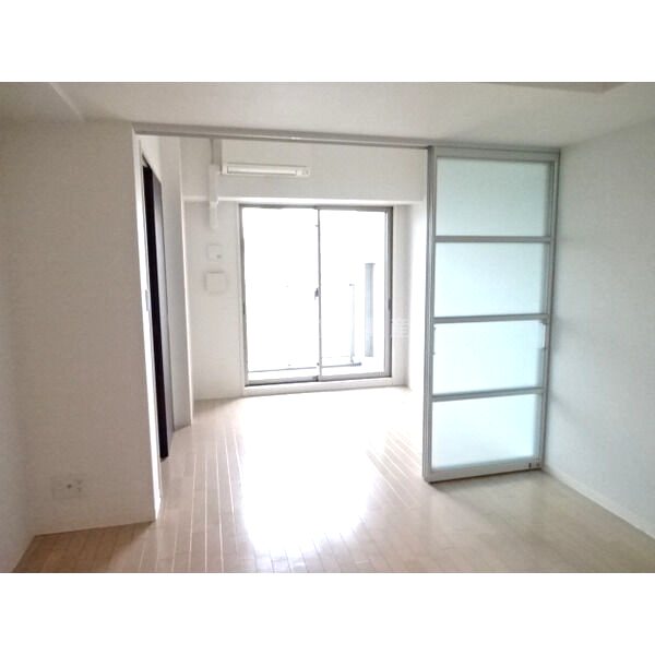 ピジェ ブラン守口の室内写真1枚目