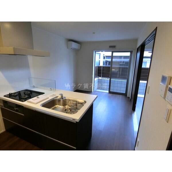 ローゼラルジュ A棟の室内写真3枚目