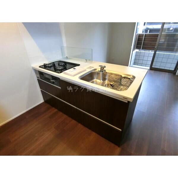 ローゼラルジュ A棟の室内写真5枚目