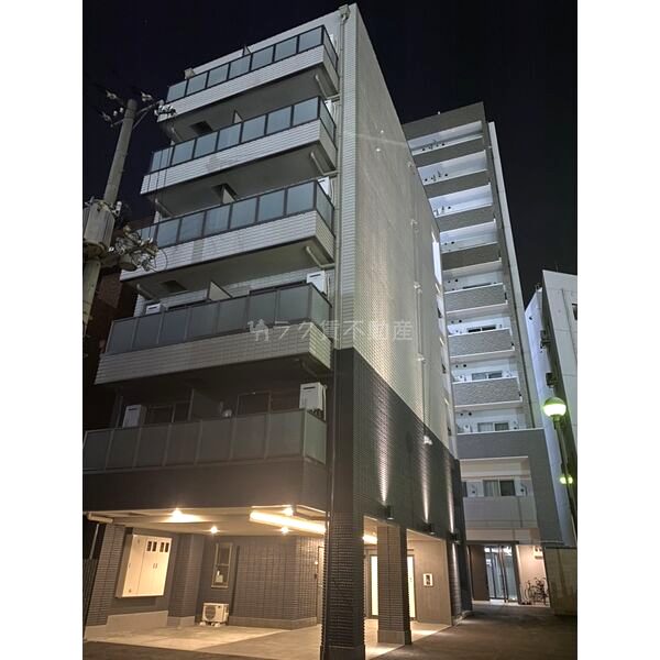 オクトレーベン新大阪IIの外観3枚目