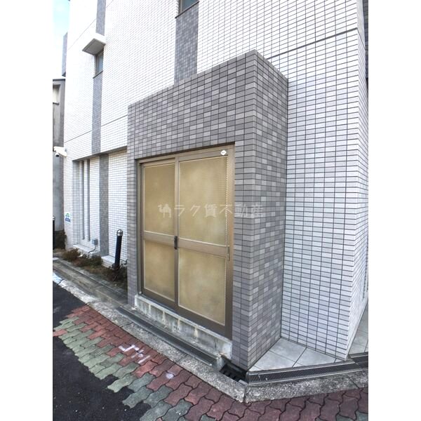 グランシャリオの外観2枚目