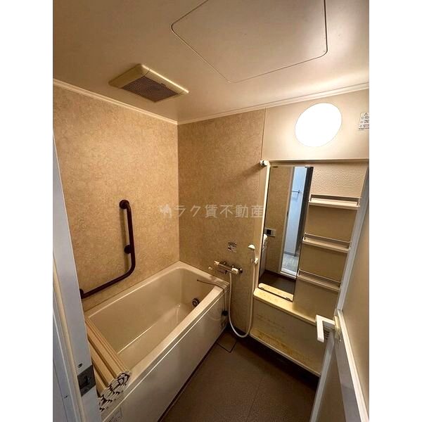 グランシャリオの室内写真6枚目