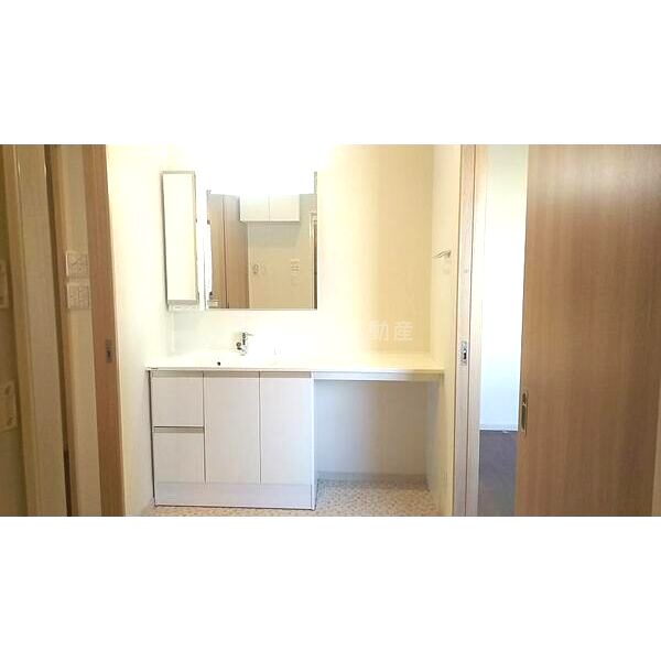 ラシーネ アンビエンテの室内写真3枚目