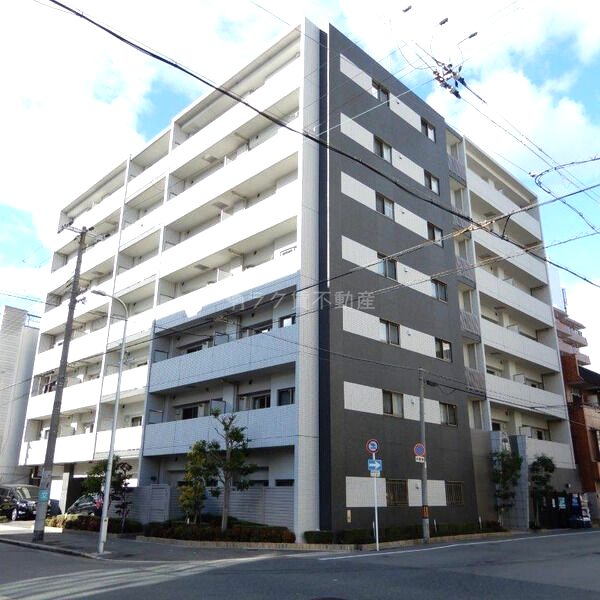 La CLochette de Ecrargeの外観2枚目