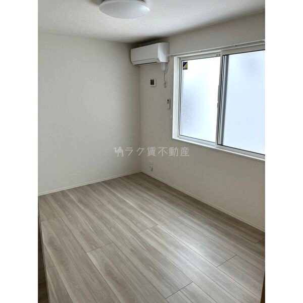 コンフィエ鳴尾の室内写真3枚目