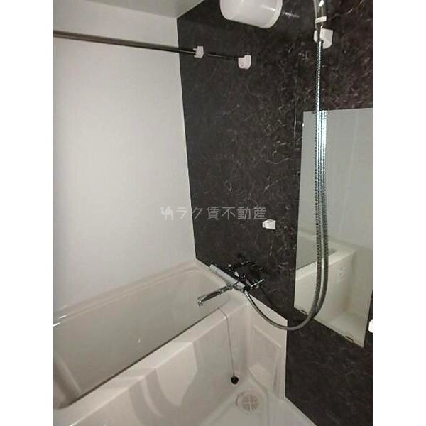 スワンズシティ南堀江ブルームの室内写真3枚目