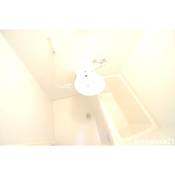 レオパレスプレンソレイユの室内写真4枚目