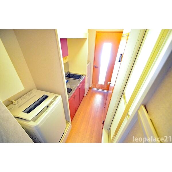 レオパレスプレンソレイユの室内写真8枚目