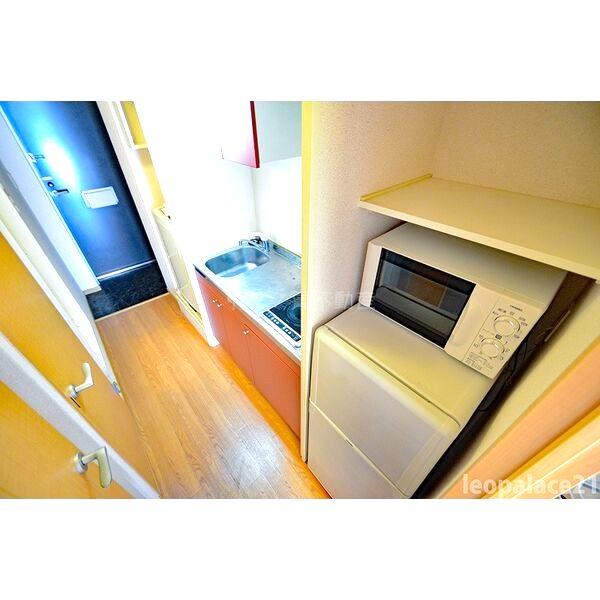 レオパレスプレンソレイユの室内写真9枚目