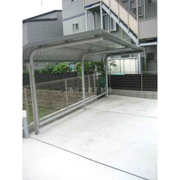 リヴァージュシャトレの外観2枚目