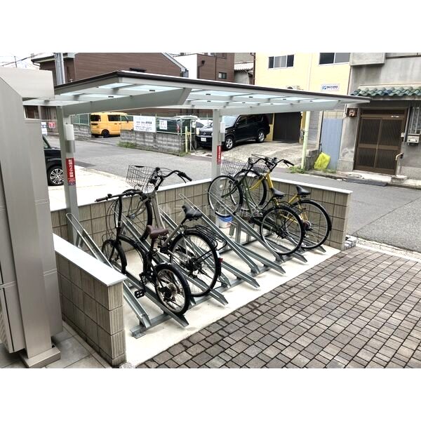 ボヌールコートの外観2枚目