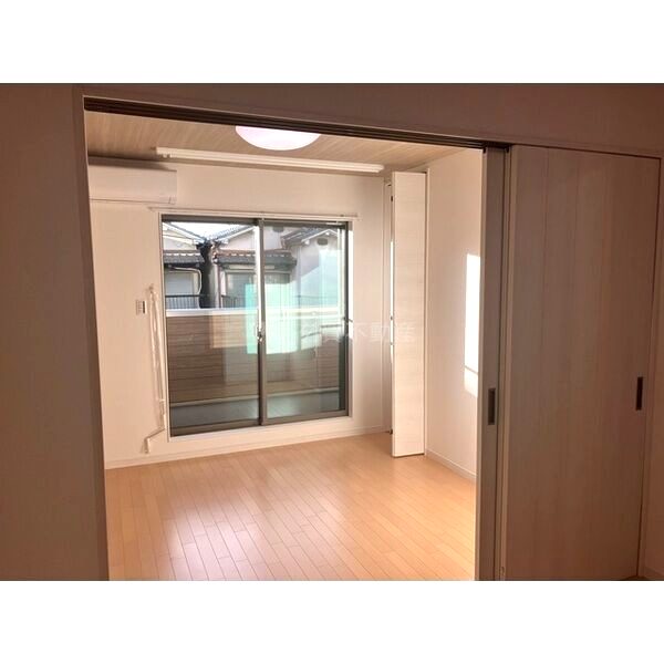 Gran Claudia寝屋川の室内写真4枚目
