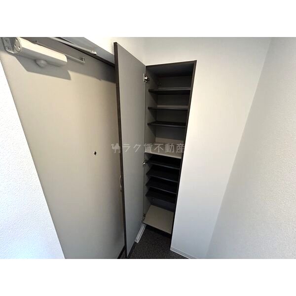 ジーメゾン寝屋川秦町ルシェールの室内写真2枚目
