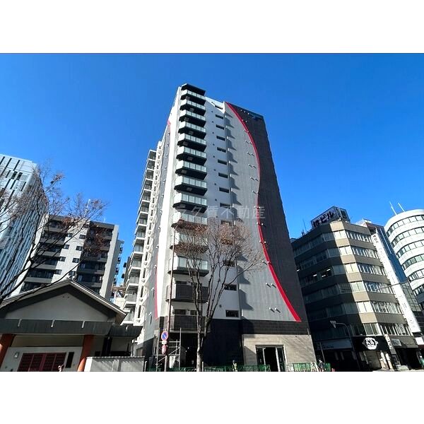 セレニテ東梅田アリエ