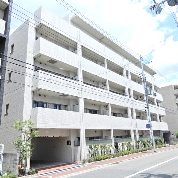 ラ テール南塚口の外観2枚目