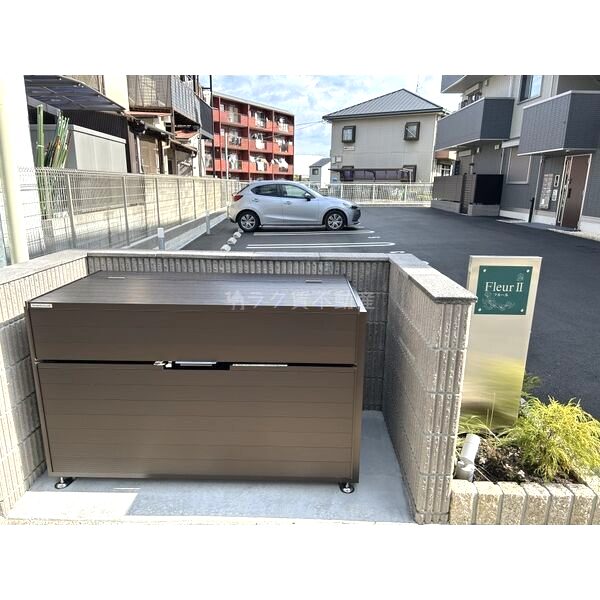 FleurIIの外観2枚目