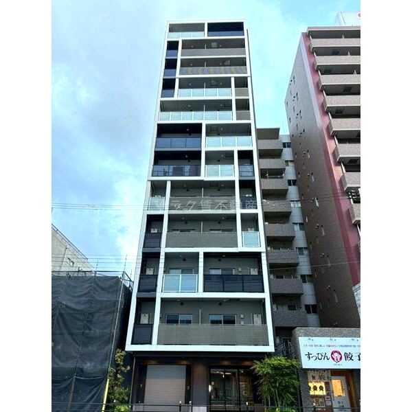 シーズンフラッツ靱本町の外観2枚目