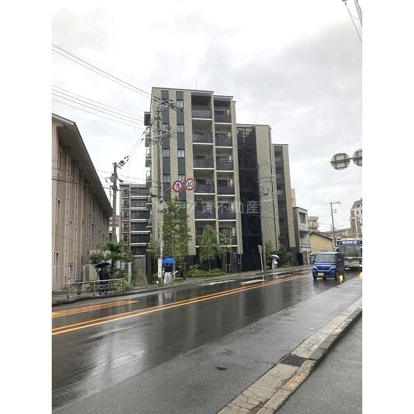 ジオ京都二条の外観2枚目