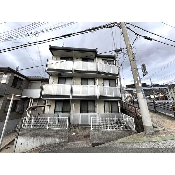 レオパレスルーエ六甲