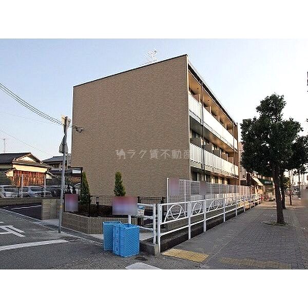 レオパレス甲子園CITYの外観2枚目