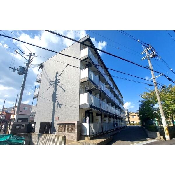レオパレストルテューの外観2枚目